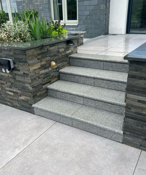 Oyster Quartz Cladding in a garden