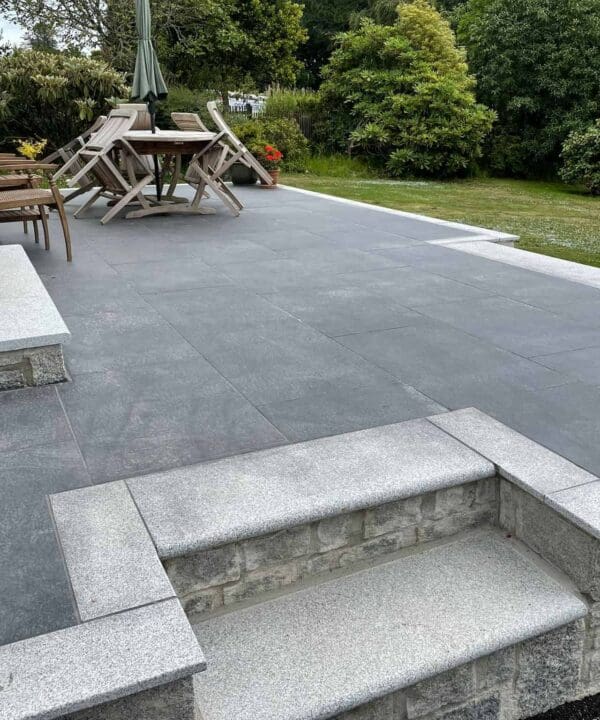 Sawn Silver Grey Granite Bullnose Step
