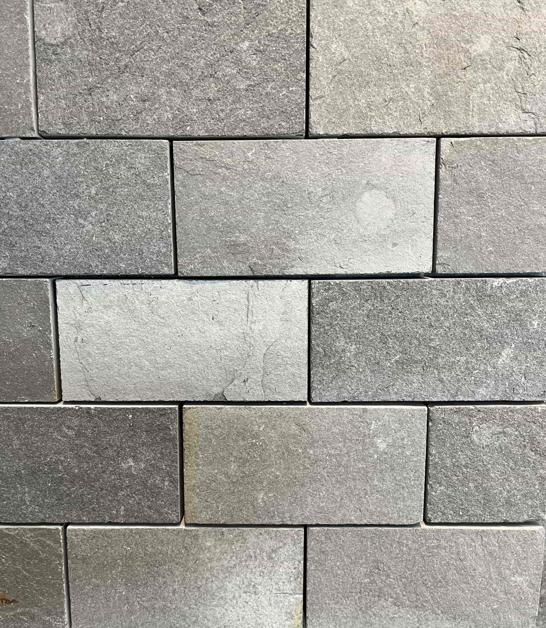 Sawn Limestone Setts Graphite 200x100mm