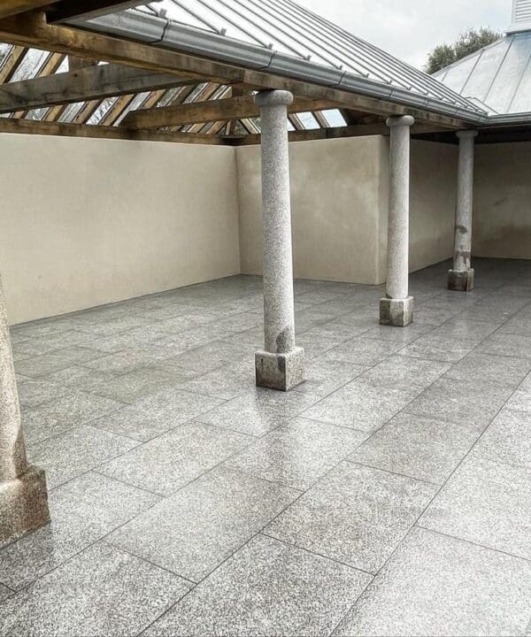 Sawn Silver Grey Granite Paving 900x600x20mm