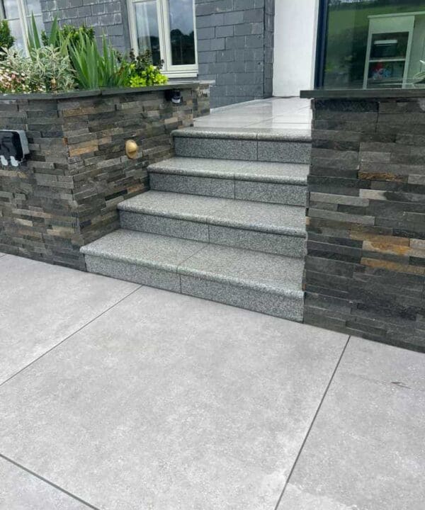 Sawn Silver Grey Granite Bullnose Step
