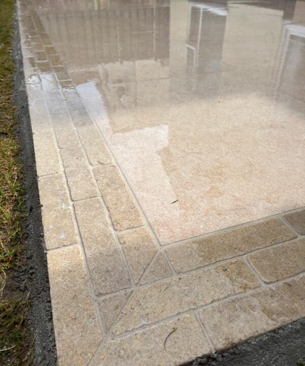 Millbrook Pearl Limestone Setts