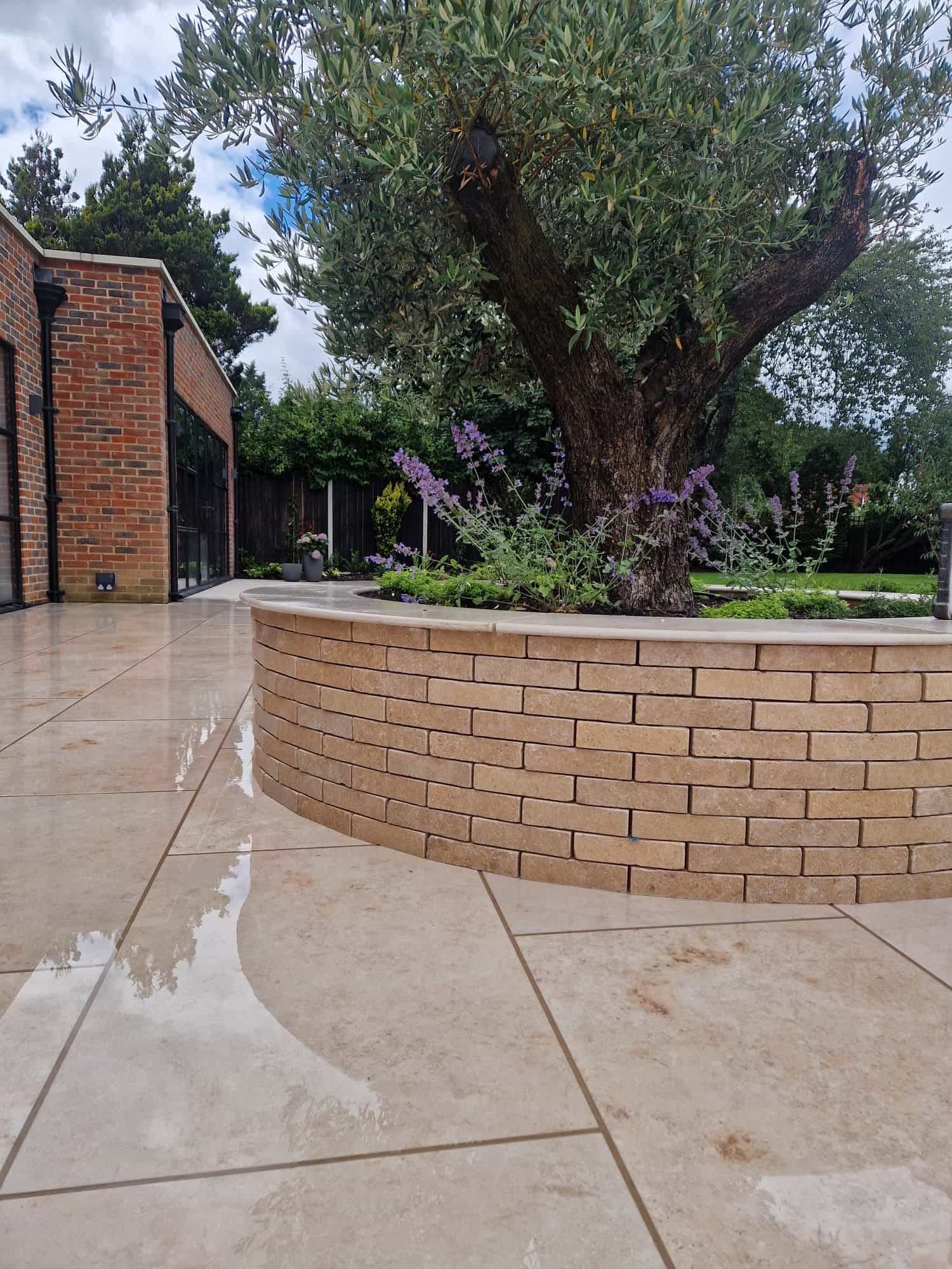 Millbrook Pearl Limestone Setts
