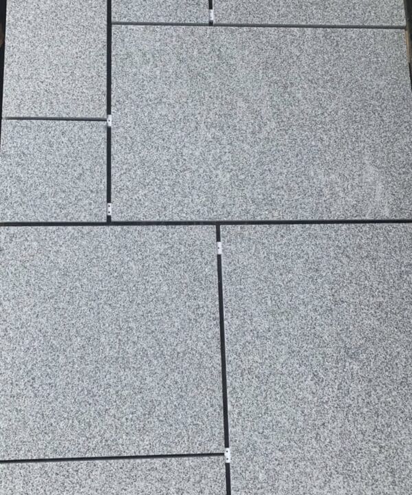 Sawn Silver Grey Granite Paving