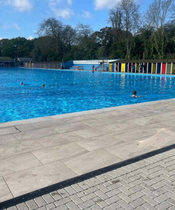 Cano Grey paving around a pool