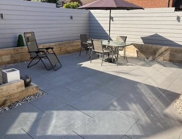 Avenida Gris paving in a garden