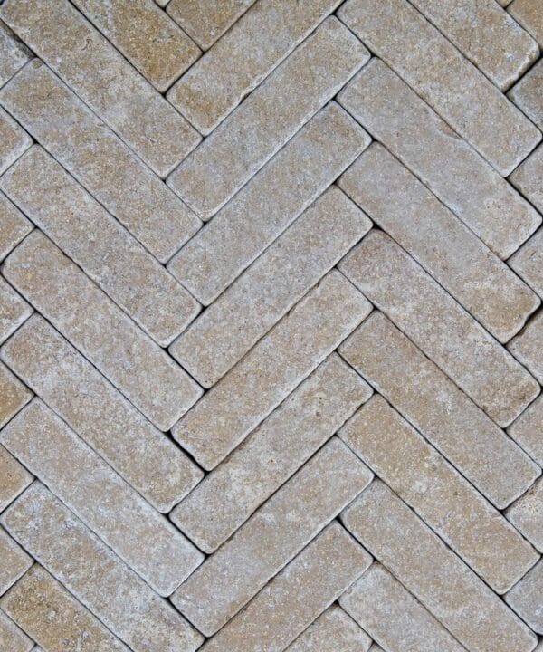 Romano Antique Limestone Setts