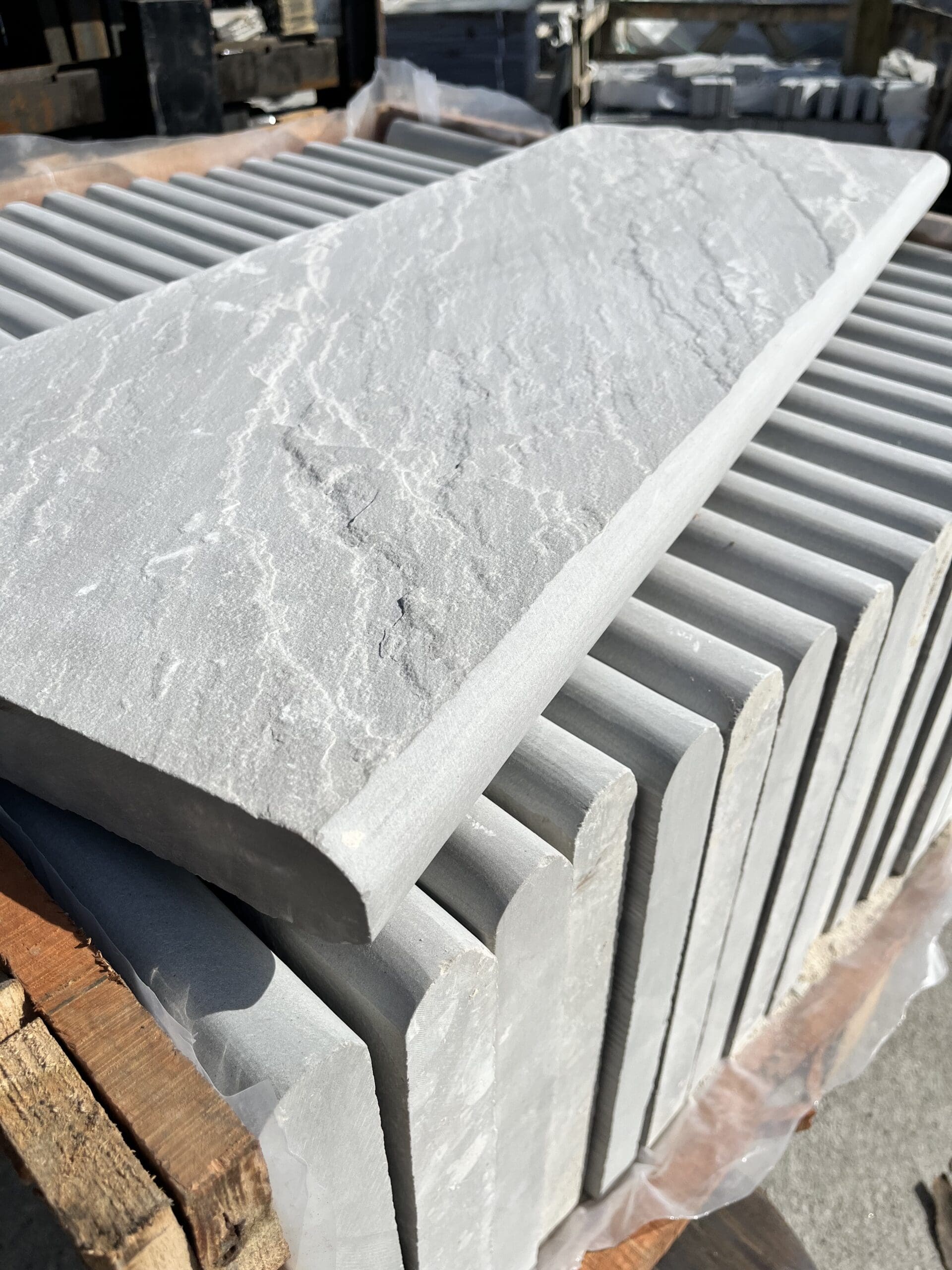 Kandla Grey Sandstone Step
