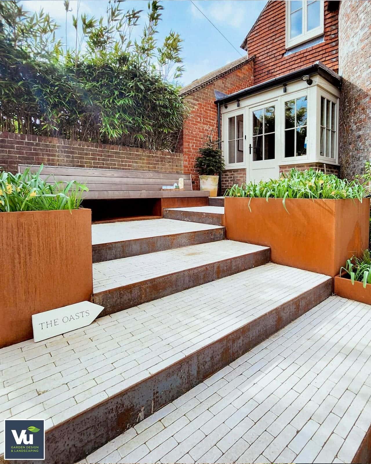 Garden with Millbrook Pearl Dual-Face Limestone Setts steps and walkways