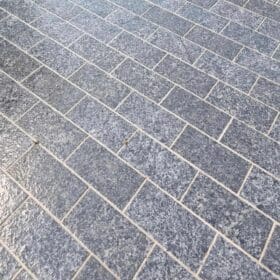 Granite setts and cobbles for your driveway and garden
