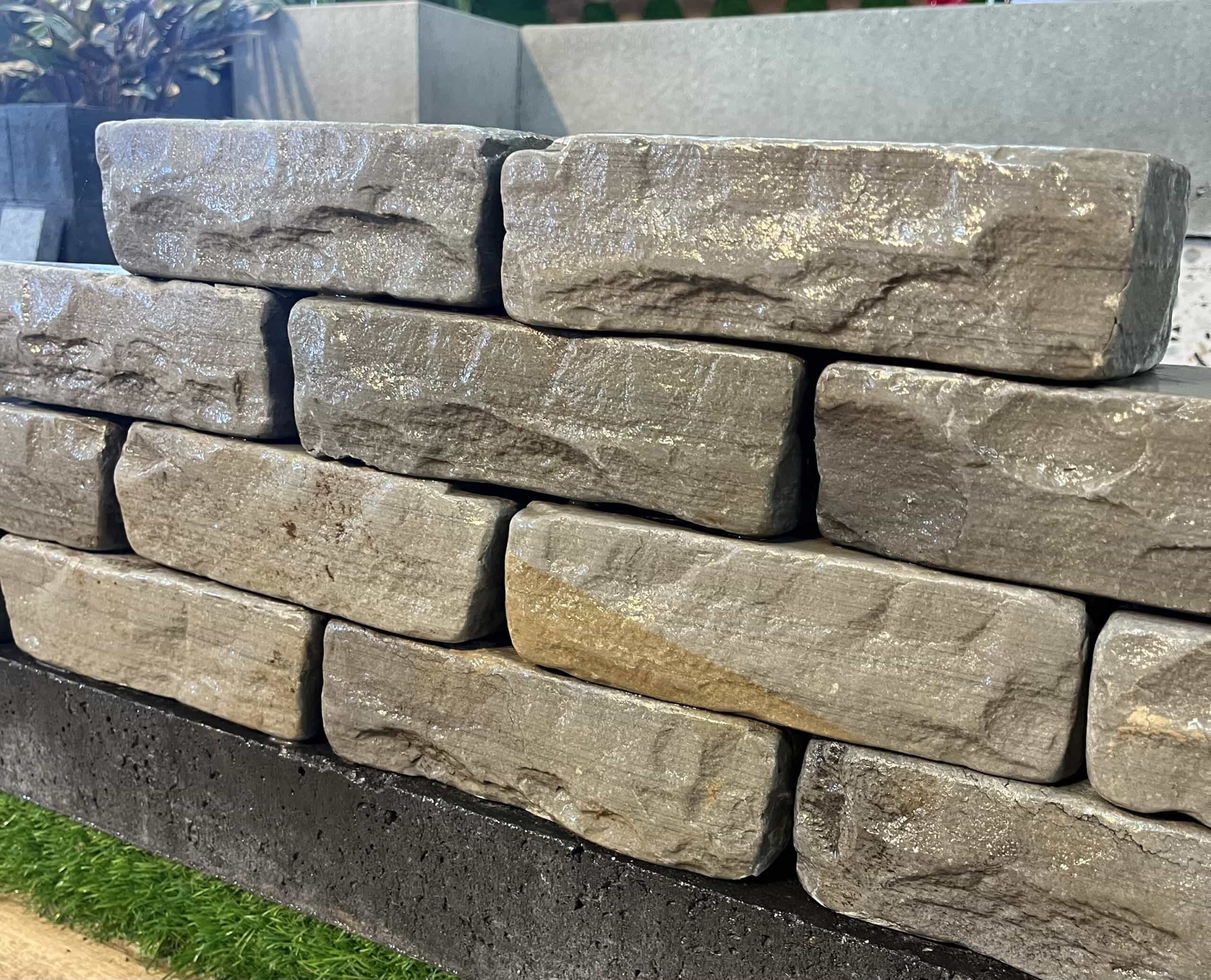 Helford Tumbled & Weathered Walling Bricks