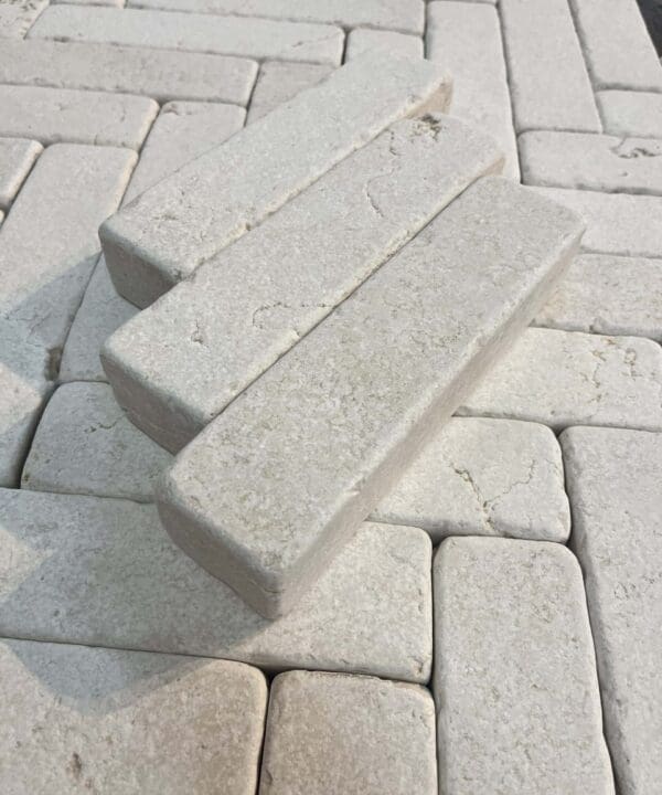 Millbrook Bone Dual-Face Limestone Setts